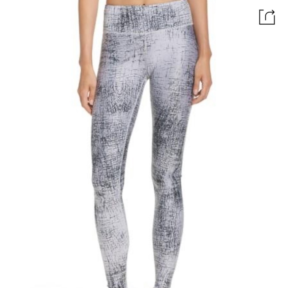 Tech Lift Airbrush Performance Leggings